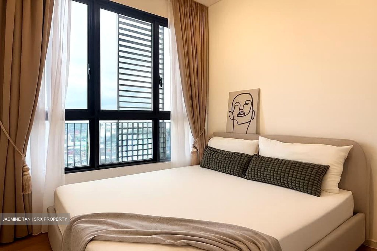 Avenue South Residence (D3), Apartment #585486141